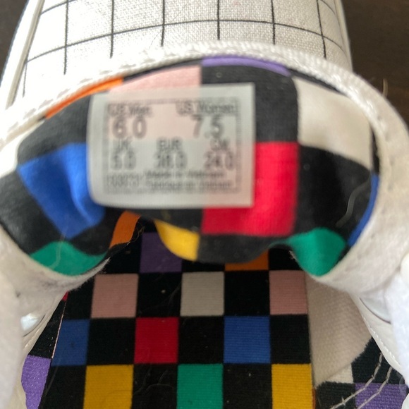 Vans shoes - Picture 10 of 12